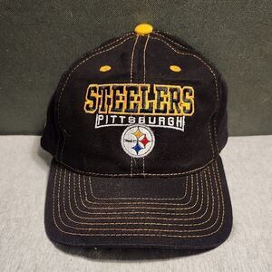 Pro Player Pittsburgh Steelers Velcroback Hat